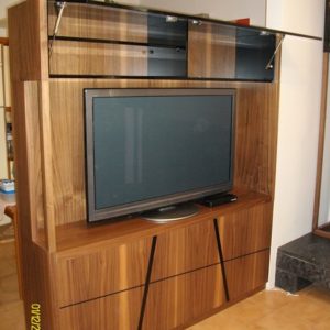 diafores kataskeues 38